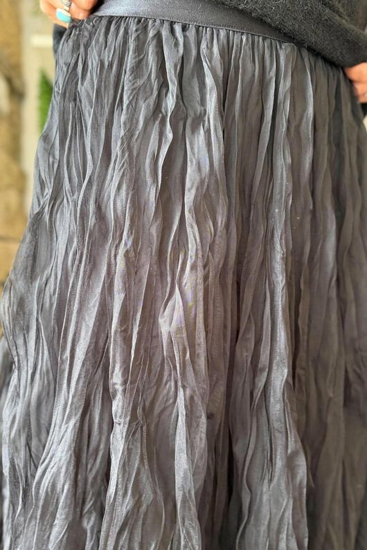 Fox Trot Tulle Midi Skirt Black
